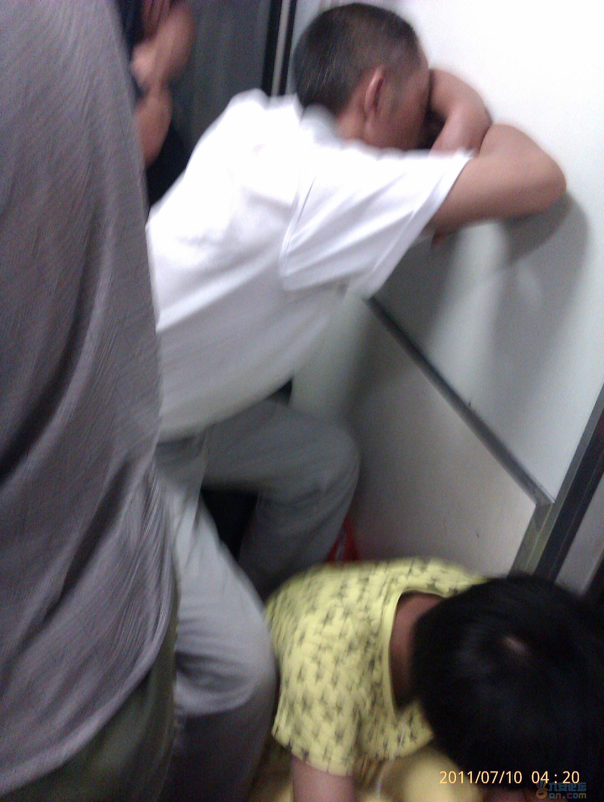 睡吧，不睡对不起铁道部