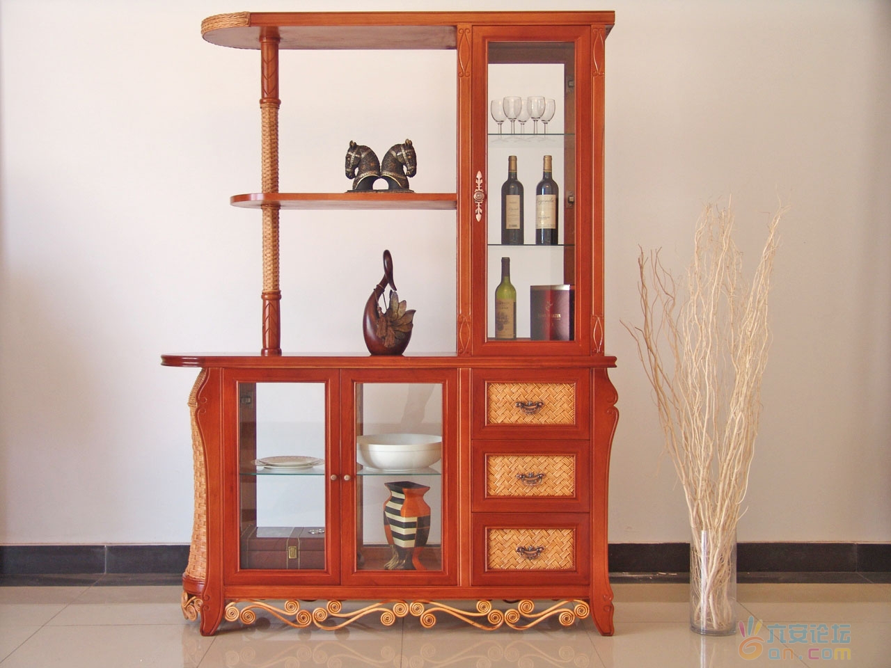 酒柜.JPG