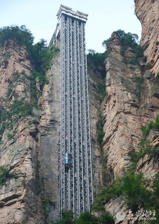 百龙电梯.jpg 百龙电梯.jpg