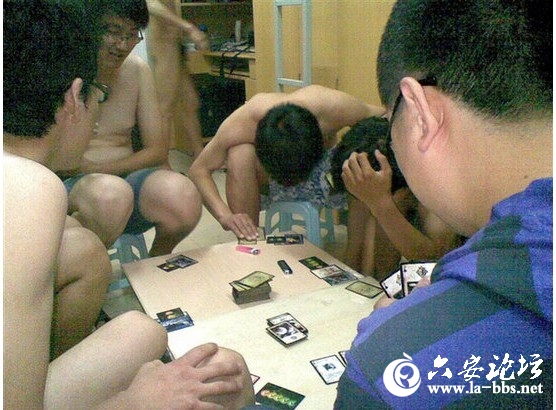 QQ截图20120712141655.jpg