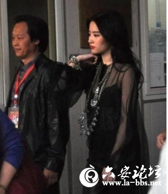 QQ截图20121102103951.jpg