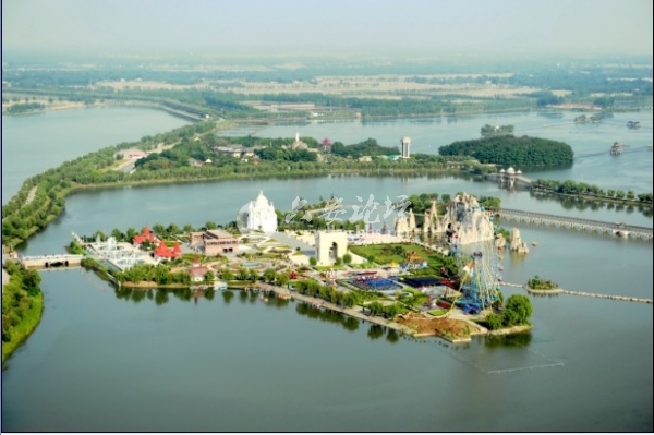 八里河风景区全景图