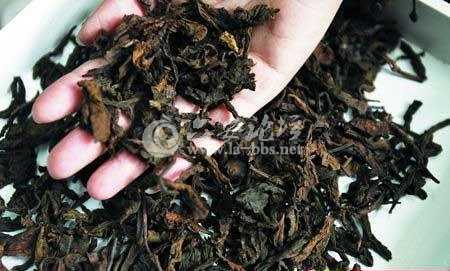 长霉的茶叶