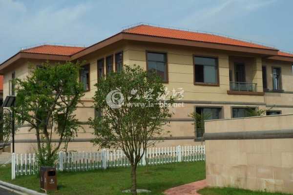 西海振兴托斯卡纳将军府