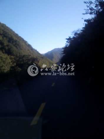 到白马尖的路上