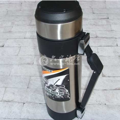 水杯.jpg 水杯.jpg