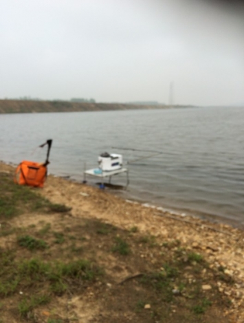 4.16 六安老淠河 钓位展示（手抖了，不清楚！）.jpg