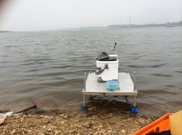 4.16 六安老淠河 瞧这水浪！钓位很舒服的哦！！！.jpg