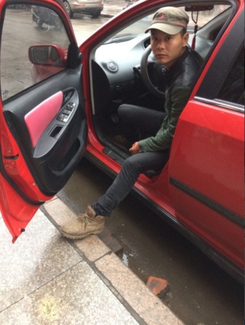 4.17 战金桥：4.朋友开车，嘿嘿！！.jpg