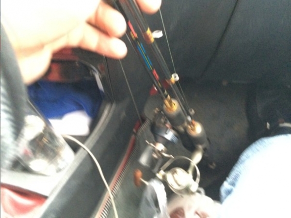 4.17 战金桥：28.好地方不能没有 串钩 啊！！嘿嘿，不过只上了两条鲫鱼！.jpg