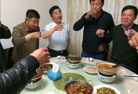 61.晚上小酌.jpg
