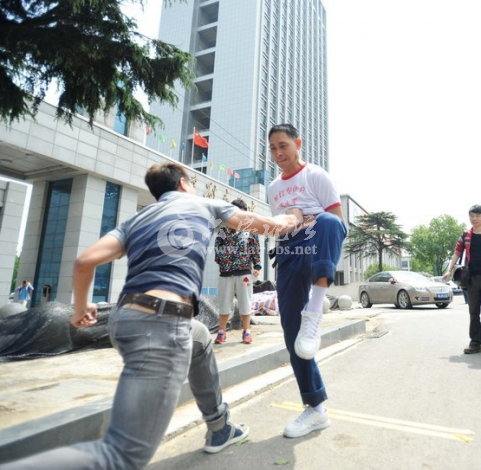 QQ截图20140512130626.png