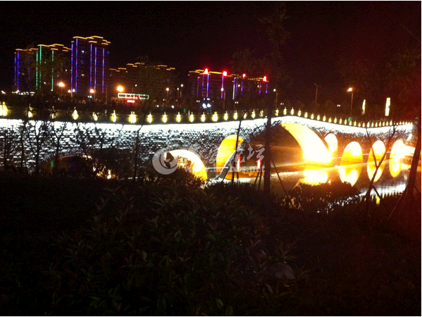 QQ截图20140524140909.png