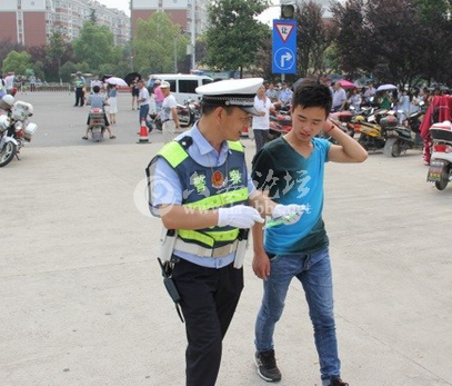 QQ截图20140608102411.png
