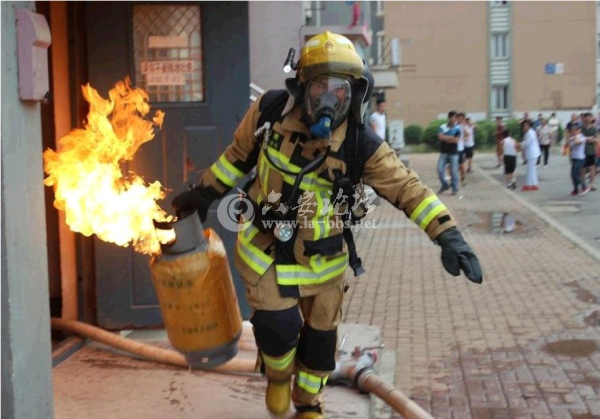 QQ截图20140620160341.png