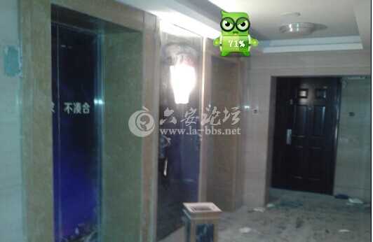 改造后的入楼大厅