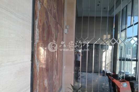 改造后的入楼大厅