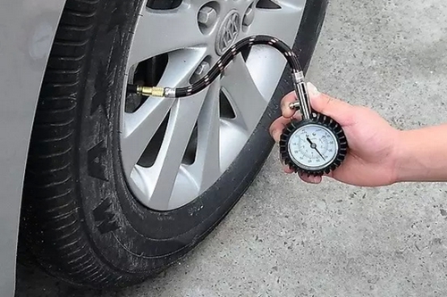 胎压.jpg