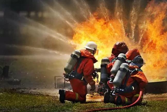消防员.jpg