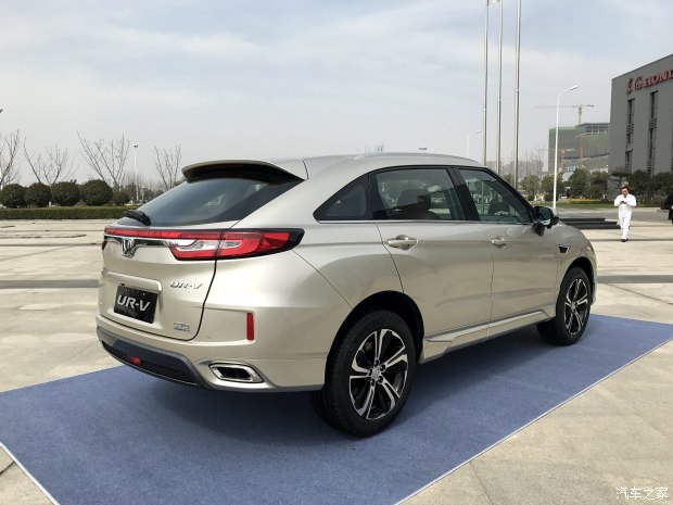 d_autohomecar__wKgH2Vi2R-uAHSDGAAetS-mVEtY908.jpg