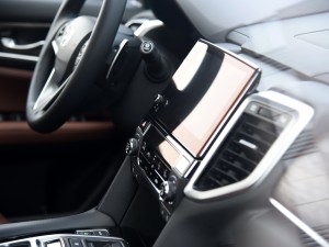 c_autohomecar__wKgHy1i2YteAc0xuAARYw33C4Ao324.jpg