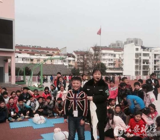 QQ截图20161002082035.png QQ截图20161002082035.png