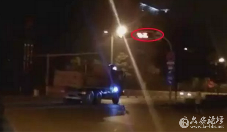 QQ截图20170418111533.png QQ截图20170418111533.png