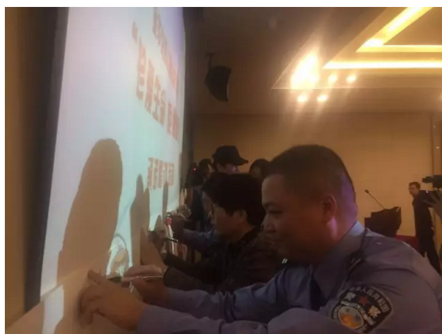 QQ截图20170507082733.png QQ截图20170507082733.png