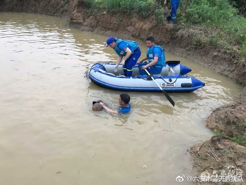 140457uykgtryddydm5dmz.jpg