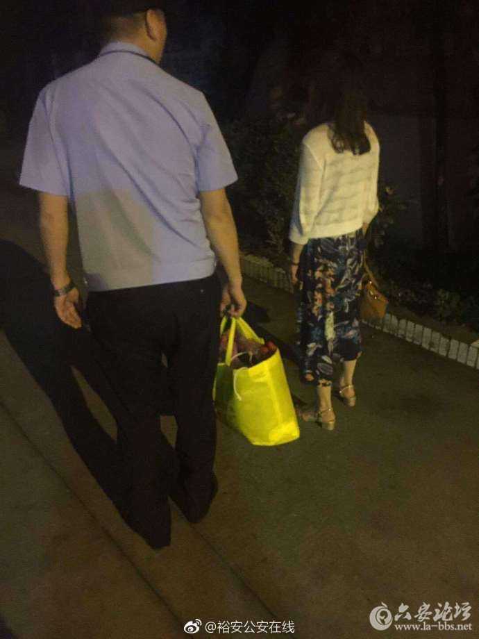 0065xCOely1fripwgfvy3j30u0140gnm.jpg