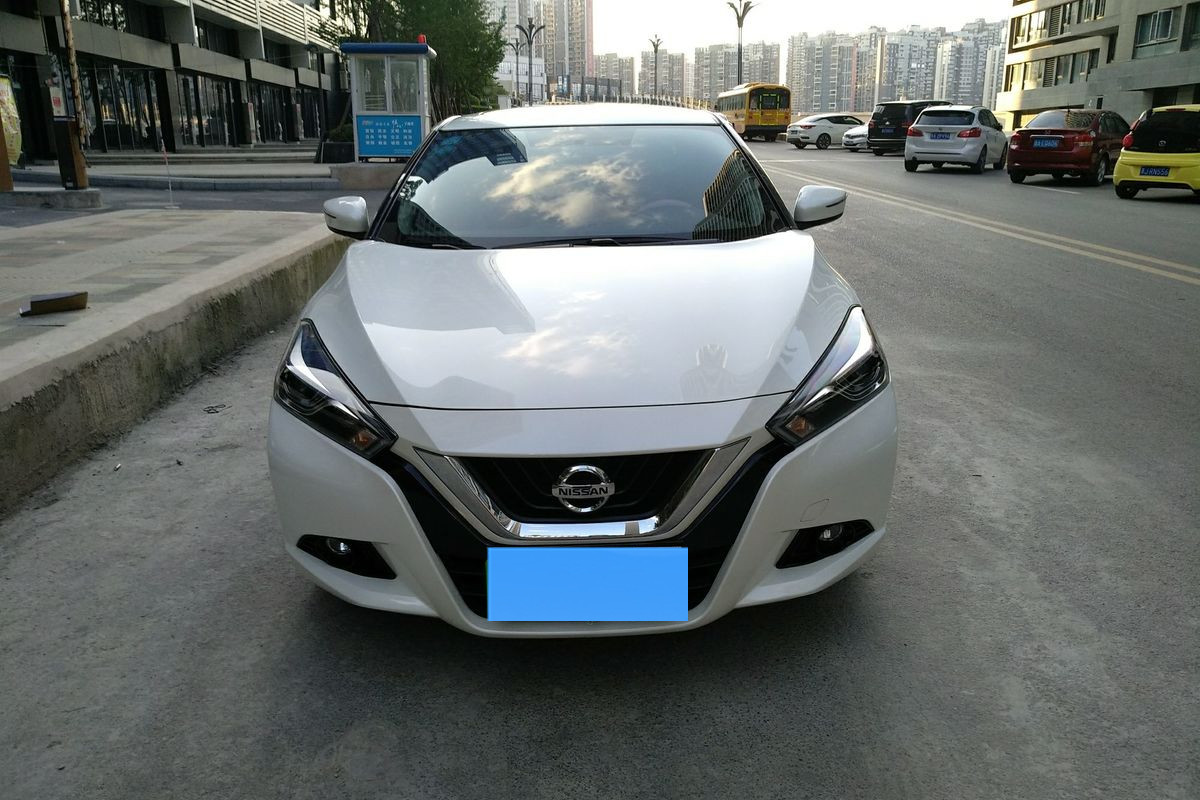 qn180712190512410ea4fd5e317071884cad90e0c210bf.jpg
