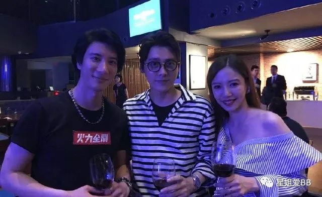 PBZi-hryfqhk9275040.jpg PBZi-hryfqhk9275040.jpg