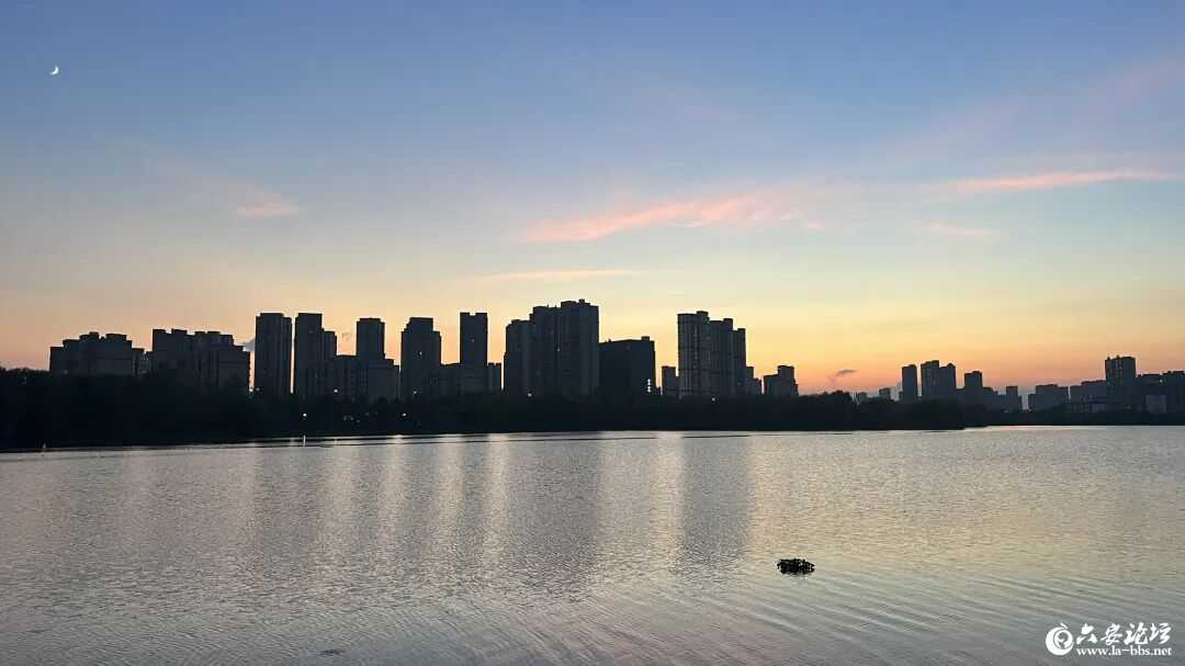 微信图片_2025-09-22_100859_599.jpg