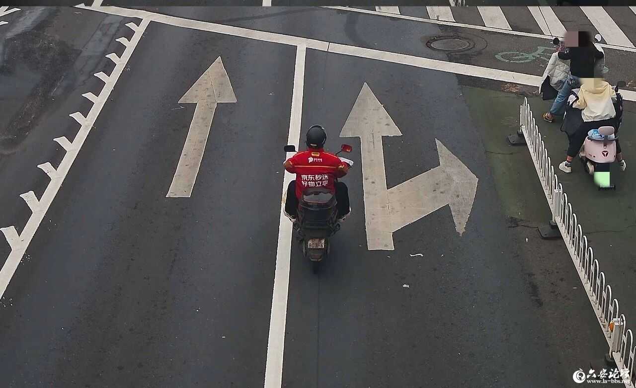 微信图片_2025-10-16_132150_405.jpg