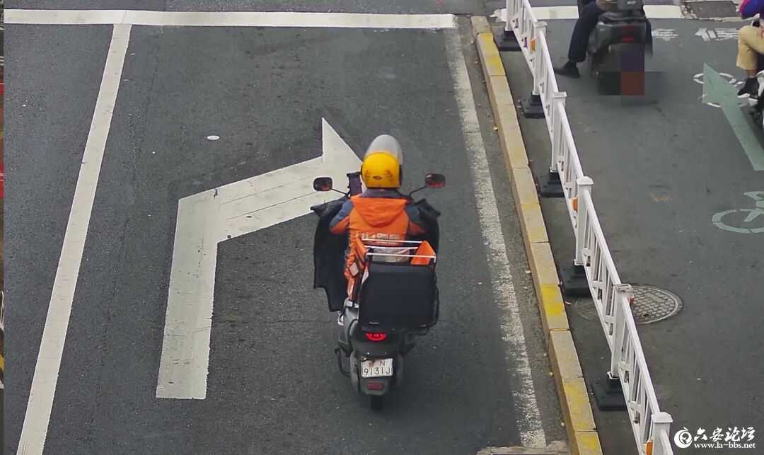 微信图片_2025-10-16_132142_821.jpg