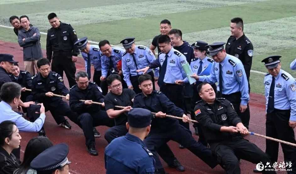 微信图片_2025-10-17_082602_320.jpg