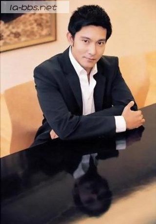 [贴图]台湾超级男模立威廉