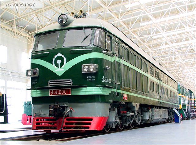 我听到火车的汽笛声