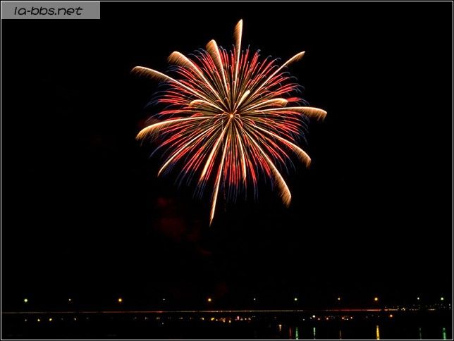 <font color=#FF4500>[焰火晚会]〓祝青山生日快乐〓</font>