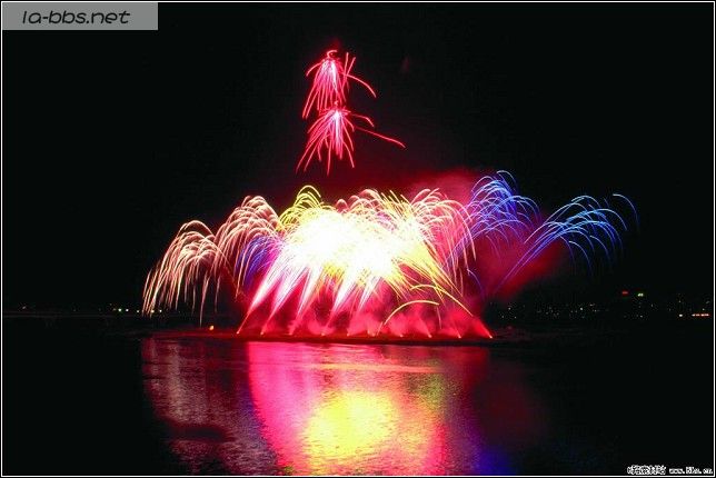 <font color=#FF4500>[焰火晚会]〓祝青山生日快乐〓</font>