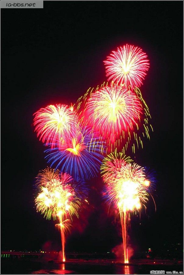 <font color=#FF4500>[焰火晚会]〓祝青山生日快乐〓</font>