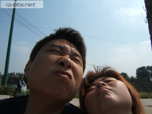 <font color=#FF69B4>[原创]整理照片，发现生日那天我自己做的蛋糕，哈哈</font>