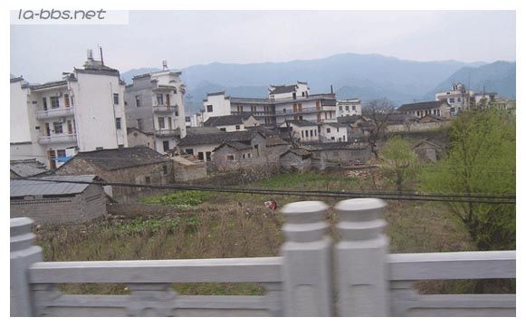 观宏村  游西递  探花山（自拍照）
