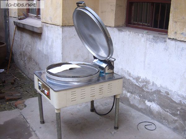 卖一个九成新的“烤饼机”（配图）