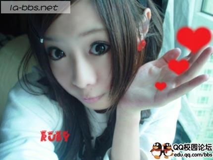 [分享]网络可爱美眉茹芘自拍