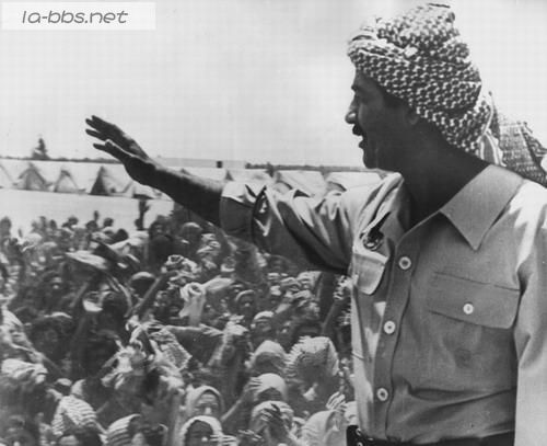 [分享]萨达姆青少年时代照片大曝光