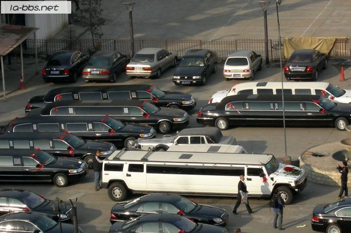 山西的煤矿老板到底有多少钱？看看这个婚礼就知道了!!!(超强眼球刺激,爱车的一定进来啊)