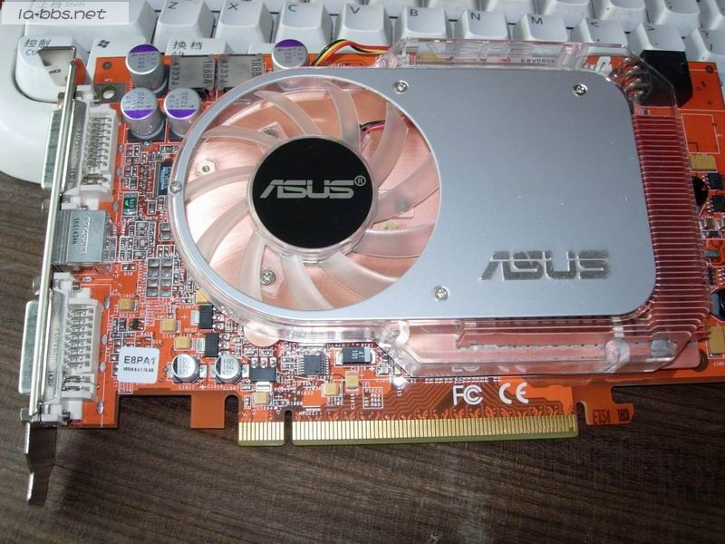华硕X800XT大家给个价格，合适就出了（双DVI接口哦）