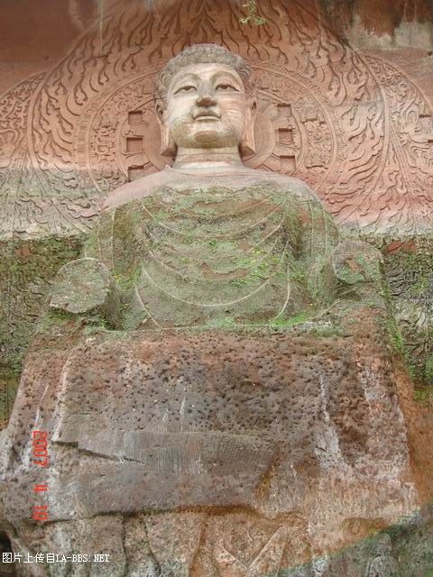 乐山－－拜大佛　得大福