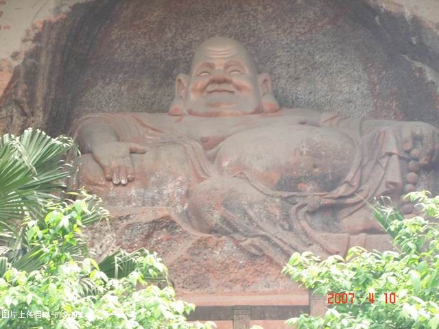 乐山－－拜大佛　得大福